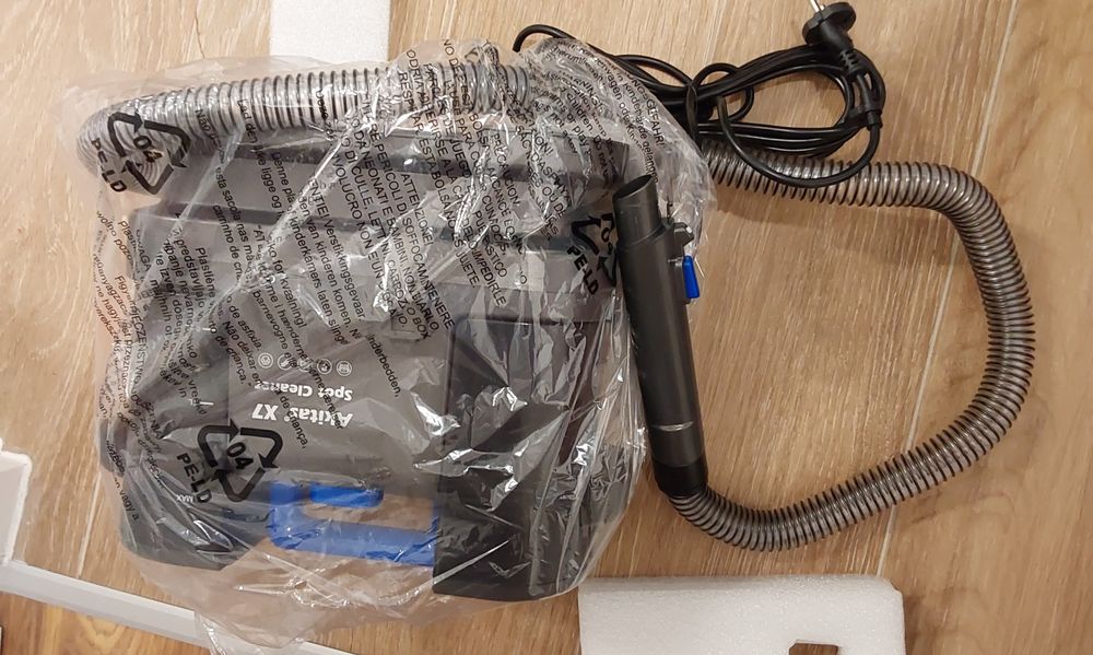 Aspirator cu spălare nou akitas