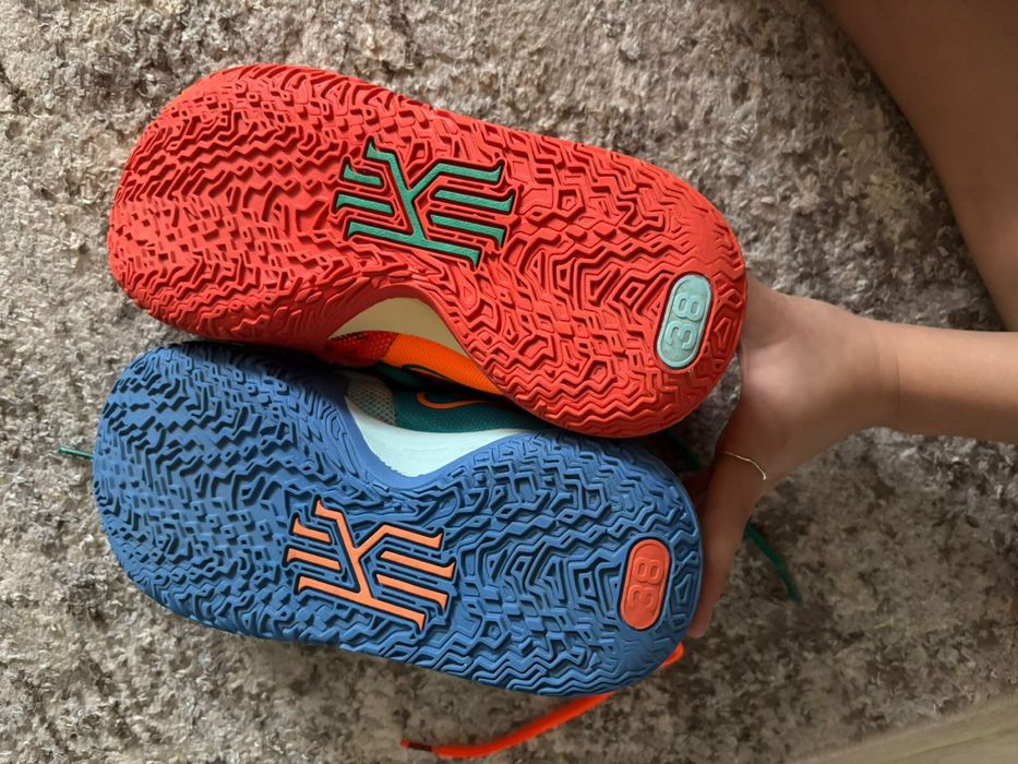 Продам кроссовки Кари