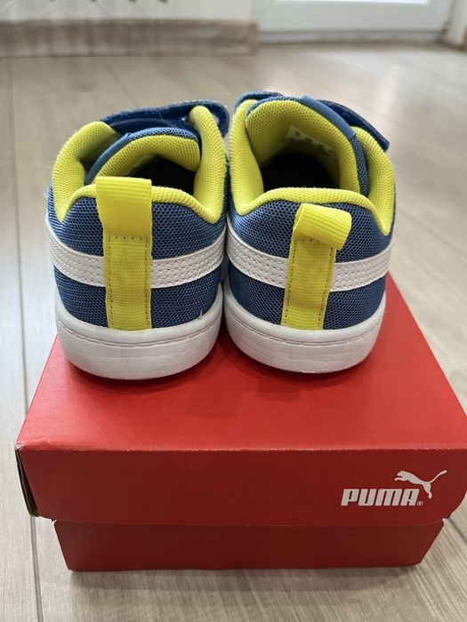 Детски спортни обувки Puma