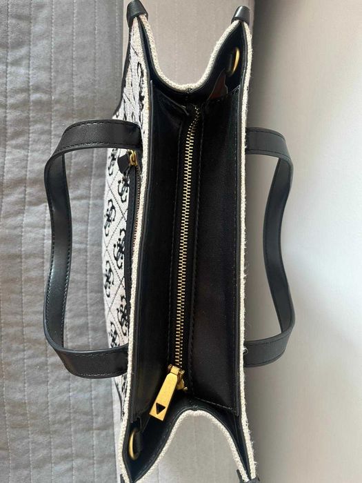Geanta originala Guess de dama