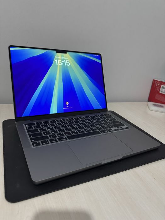 MacBook pro M1 PRO 14inch 16gb / 1tr