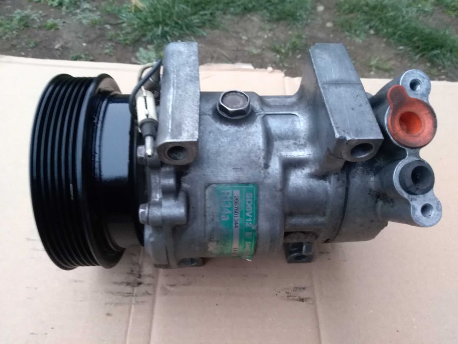 Compresor AC renault.