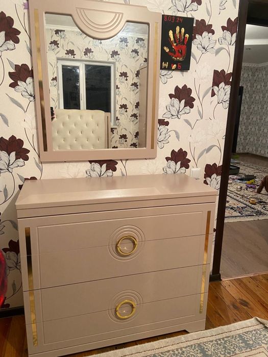 Спальный гарнитур сатылады срочна!