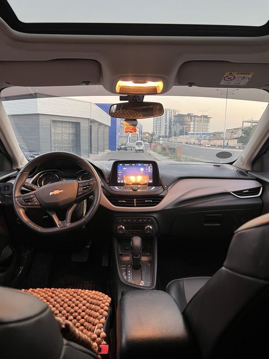 Onix premier + 2024