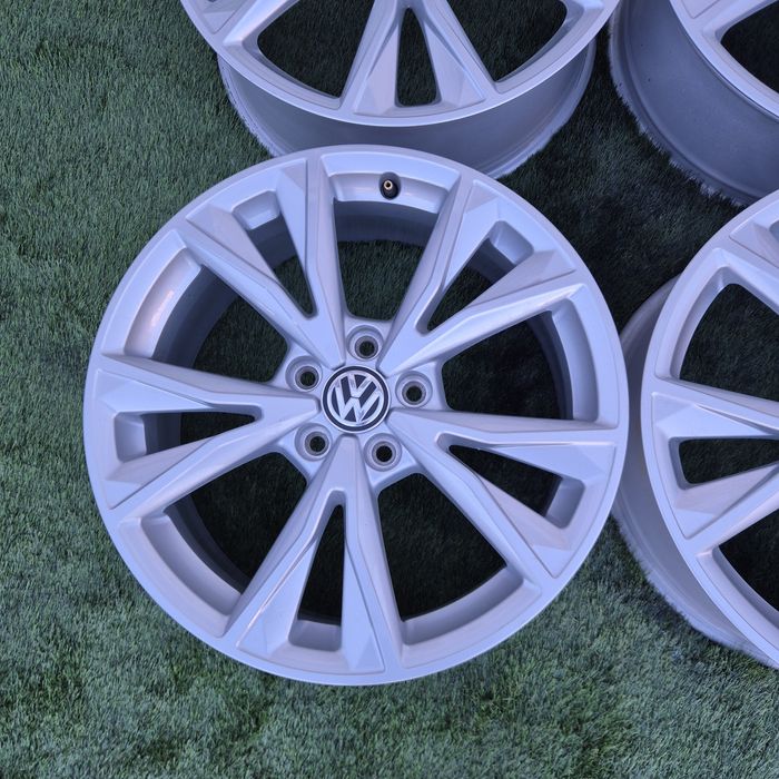 Jante R 18 5x112 Golf, Passat, Tiguan,Sharan, Caddy