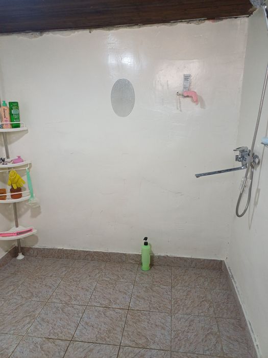 Ховли сотилади ,Водокачка томондан вай фай мавжуд. Поливной сув бор. 4