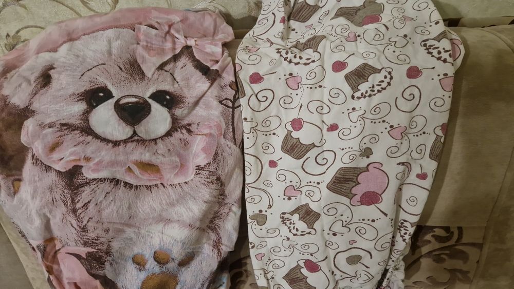 Вещи детские продам.