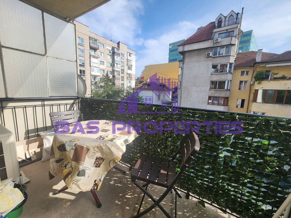 Дава се под наем Тристаен апартамент в София, Оборище - 75 кв.м за 750 € - Снимка #6