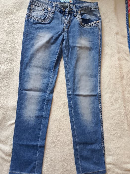 Джинсы на девочку