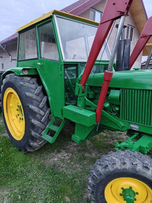 Tractor John Deere 2130