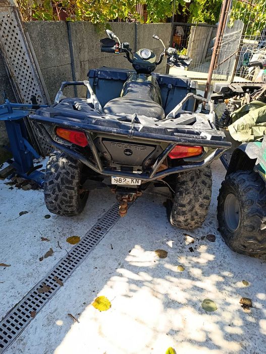 Dezmembrez polaris sportsman 570