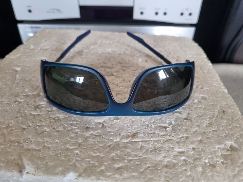 Ochelari de soare Polaroid 5650 B Cat 3. Impecabili.