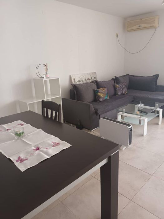 Дава се под наем Двустаен апартамент в Бургас, Сарафово - 86 кв.м за 408 € - Снимка #1