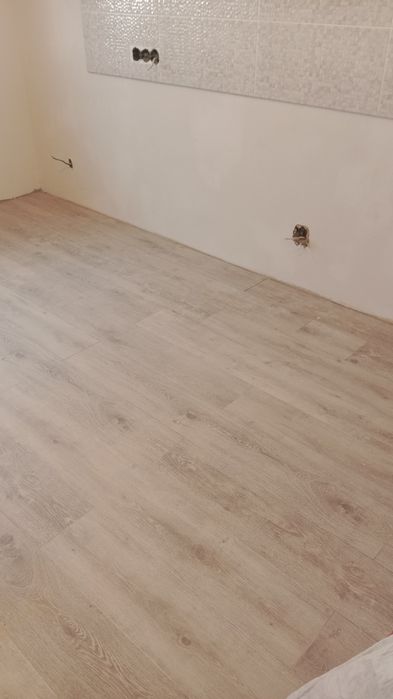 кафельщик,сантехник