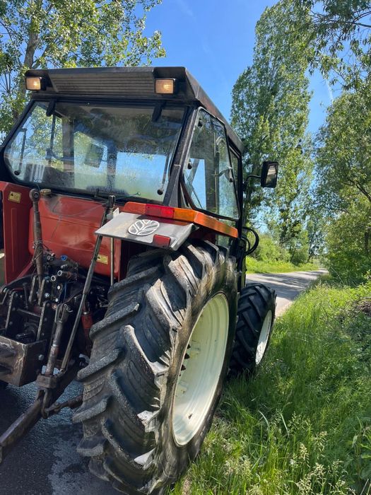 Vand tractor fiat88 94 cu incarcator frontal