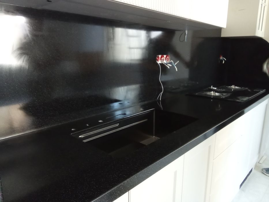 Столешница из искусственного камня