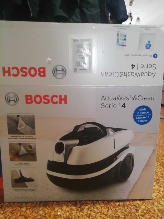 Пылесос Bosch Aqua wash&clean serie 4
