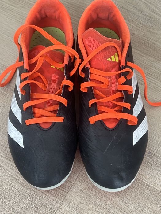 Vand ghete fotbal Adidas Predator League (marimea 38)