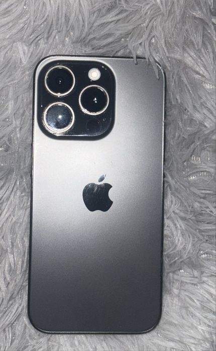 iPhone 15 pro black