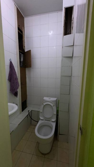 Новза (Хамза) метро Корзикани олдидаги 1-домда 4 хонали квартира сотил