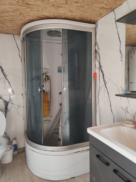 Продам душевой кабинку