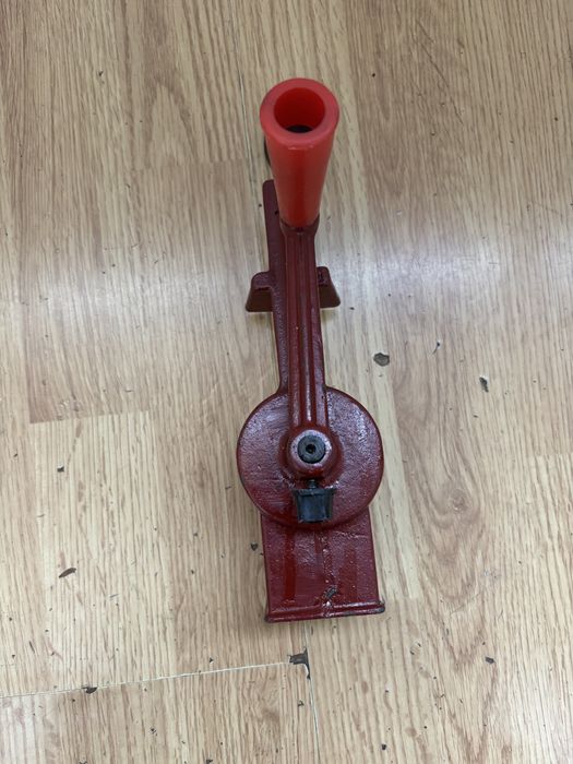 Vand masina de tocat nuca