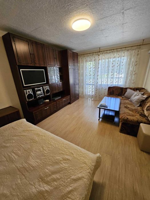 Продава се Едностаен апартамент в Русе, Чародейка - Юг - 40 кв.м за 1450 €/кв.м - Снимка #1