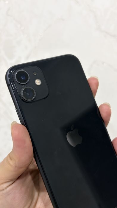 Продам Iphone 11