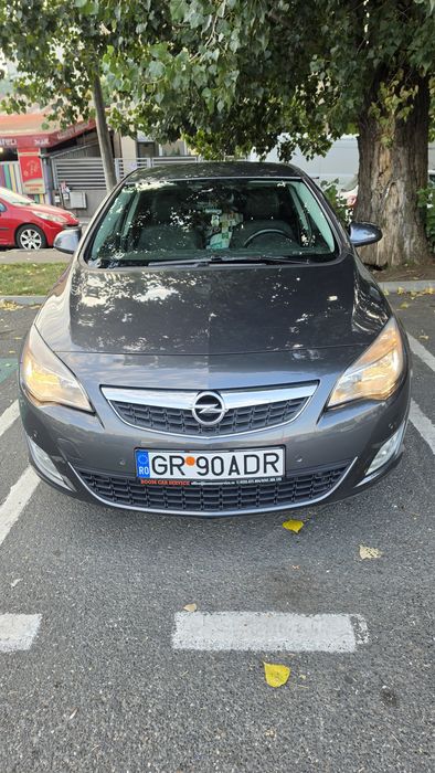 Vand Opel Astra J Hatchback 1.7CDTI