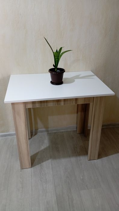 Стол для маленькой кухни