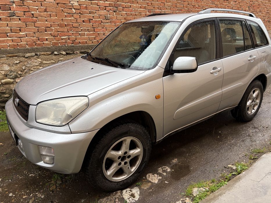Toyota RAV4 2.0 Benzină 4x4