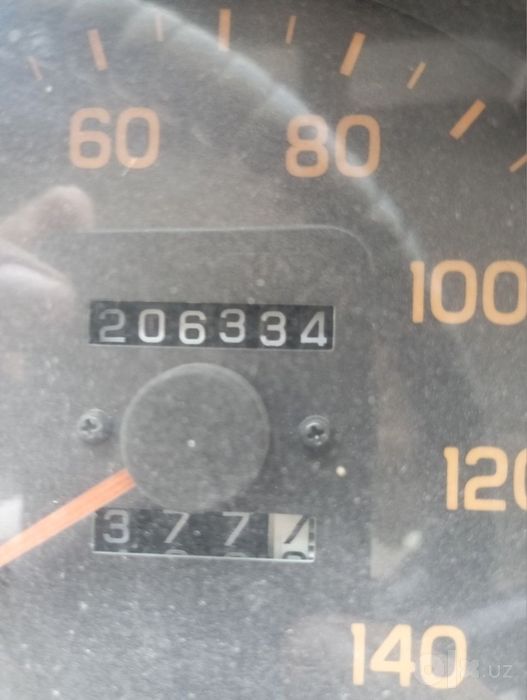 Isuzu sotiladi srochna
