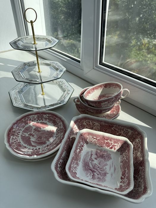 Этажерка и посуда Burgenlend