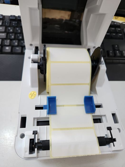 Barcode printer va barcode scanner sotiladi