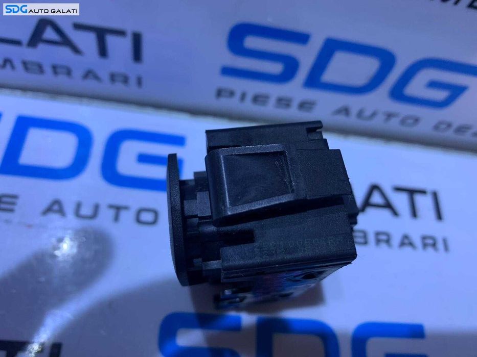 Buton Butoane Releu Avarii Blocare Deblocare Usa Usi Portiera Portiere Renault Scenic 3 2009 - 2016 Cod 252100502RA 252100502