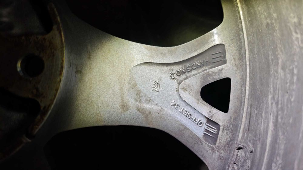 Джанти с гуми 18'' от Киа 114.3