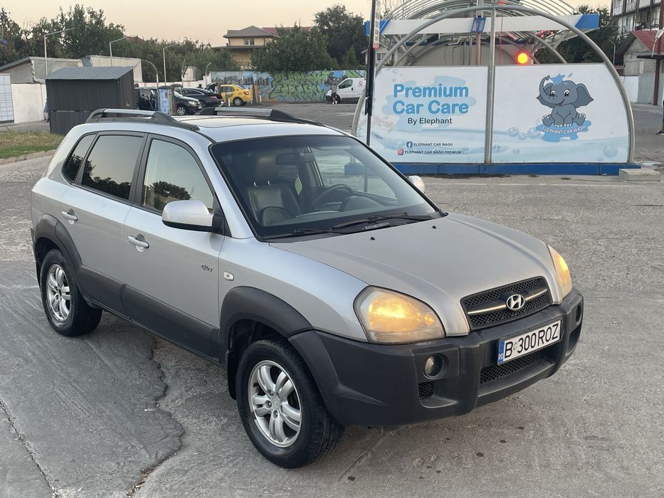 Hyundai Tucson 2.0 Diesel 4X4 trapa istoric finantare