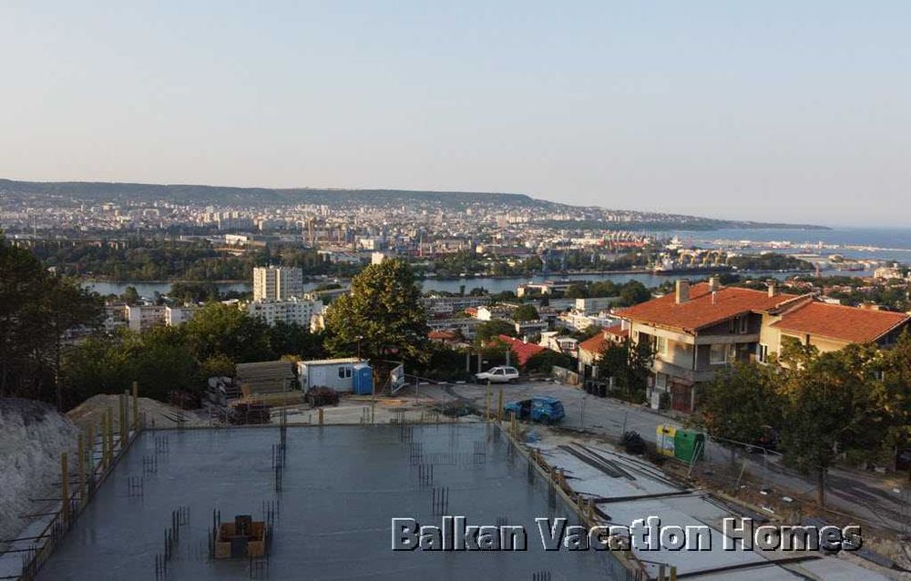 Продава се Тристаен апартамент в с. Аспарухово, Област Варна - 111 кв.м за 622 €/кв.м - Снимка #5