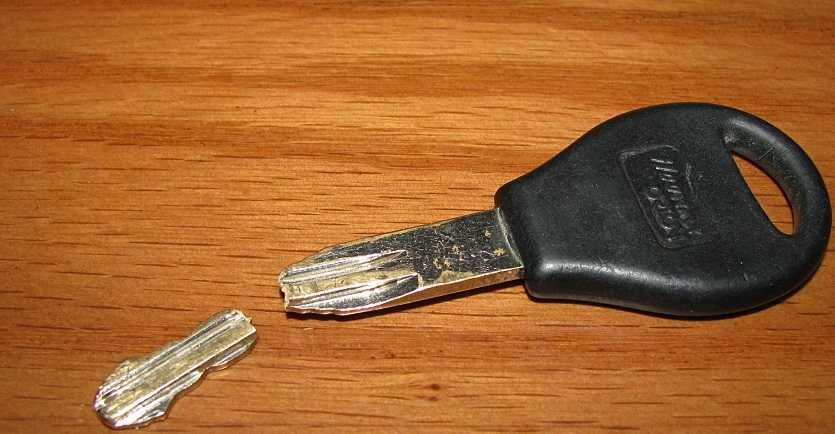 авто    вскрытие