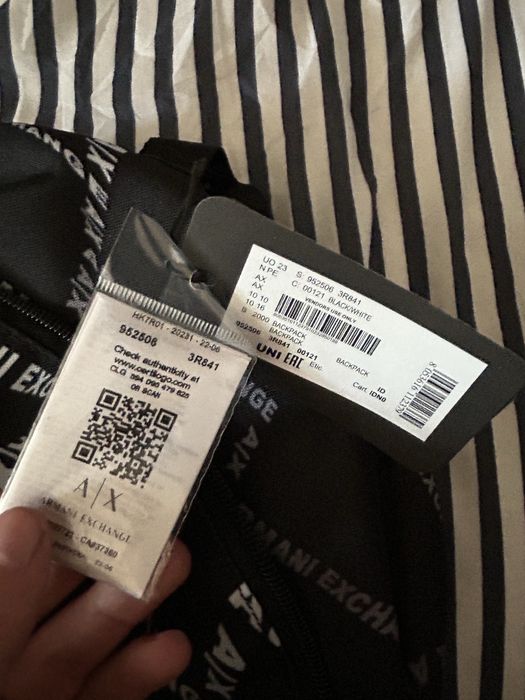 Ghiozdan Armani, nou