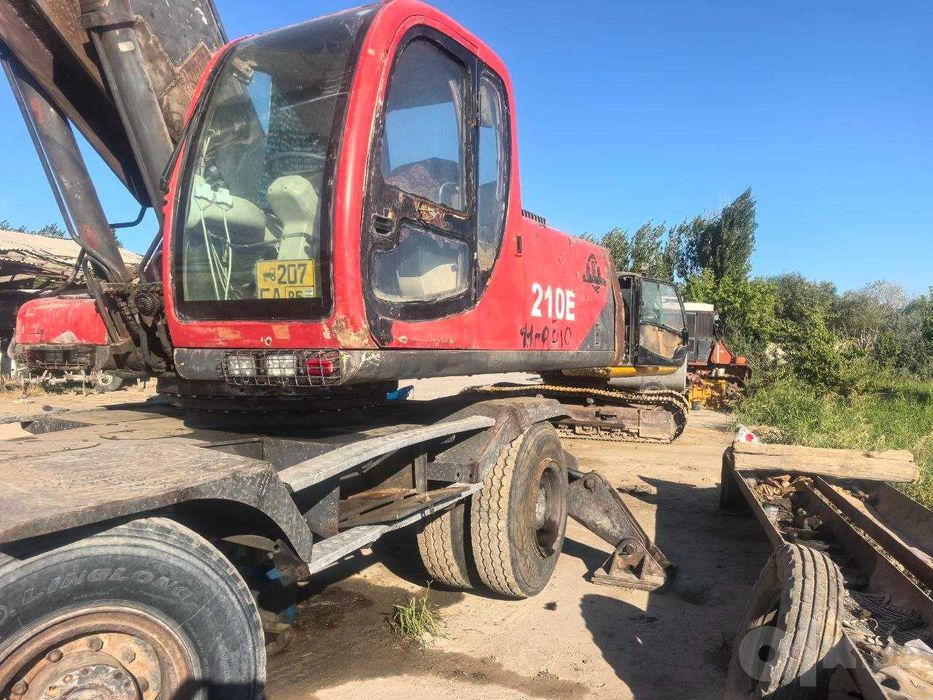 Ekskavator Jonyang 210E sotiladi qulay narxda