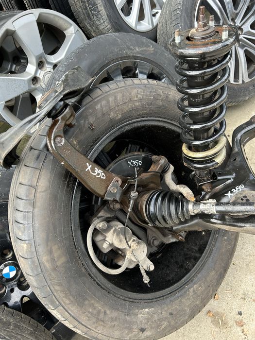 Etrier dreapta față Mercedes X Class X 350 Cdi 2019