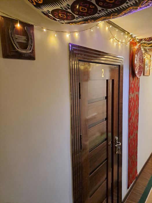 ХИВА. ВАГЗАЛ ОЛДИДА ГАСТЕНИЦА арентир софра ресторан