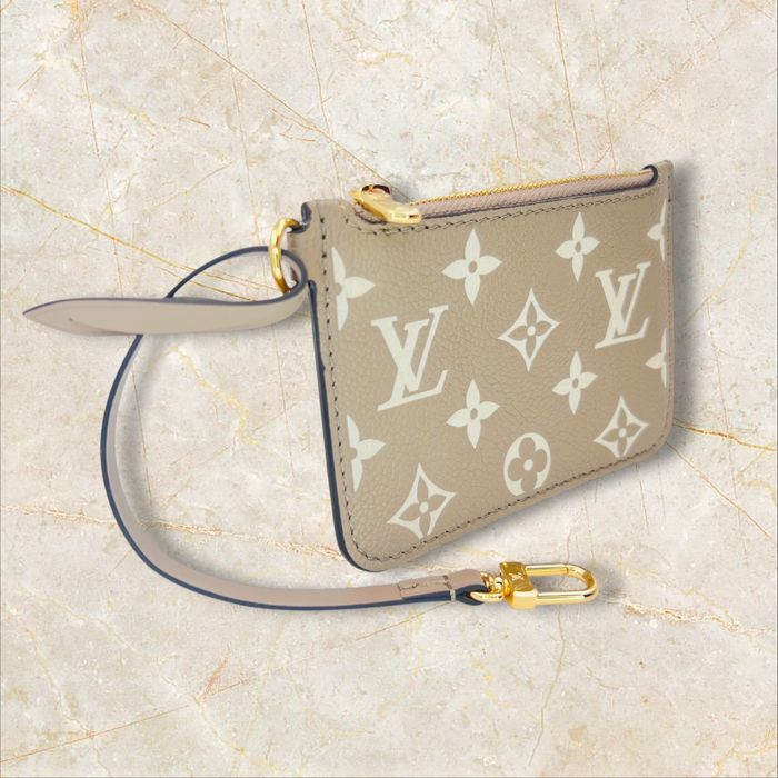 Louis Vuitton портмоне за стотинки от чанта