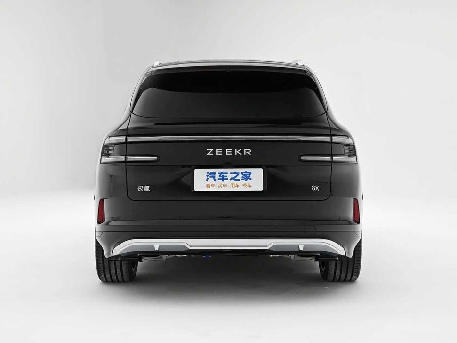 Zeekr X 2025 — 2