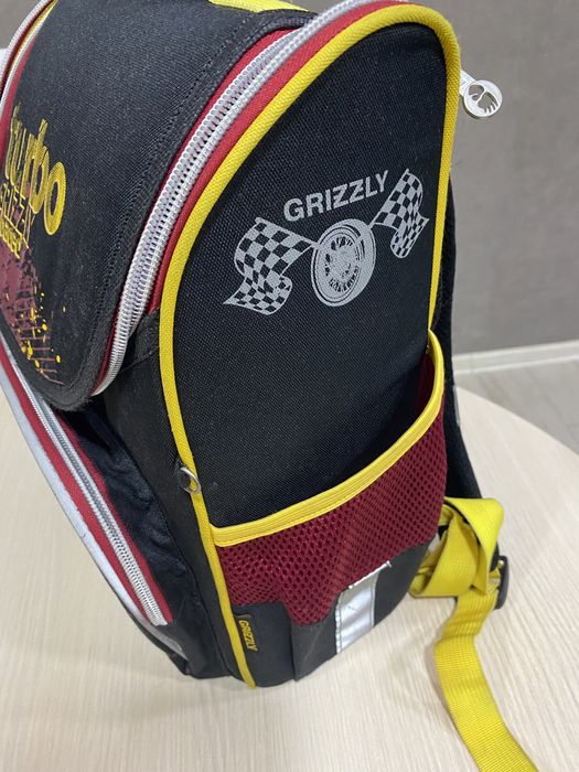 Школьный рюкзак