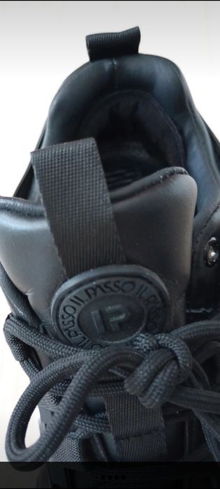 Adidas ,îl passo,negru ,piele