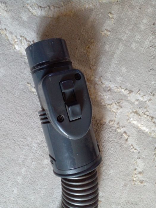 Шланг от пылесоса