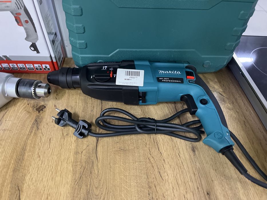 Перфоратор Makita