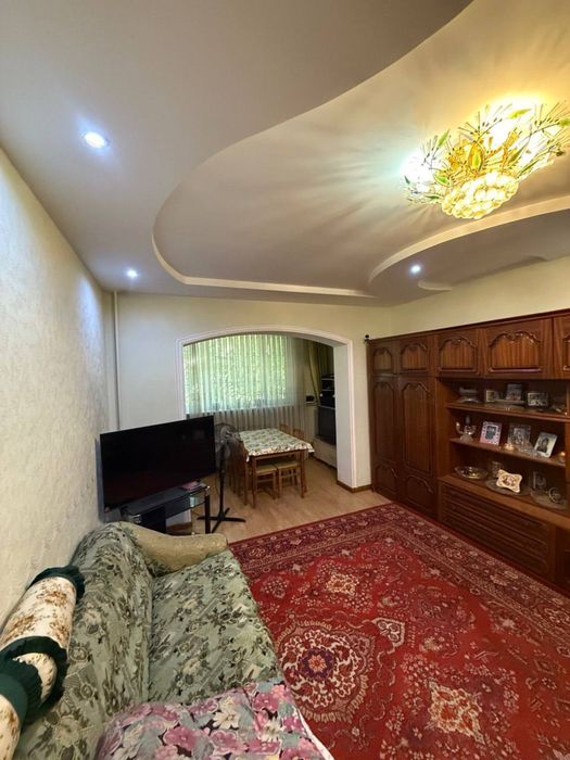 Срочно Продается  Своя 4х комн. Квартира Юнусобад 13кв.